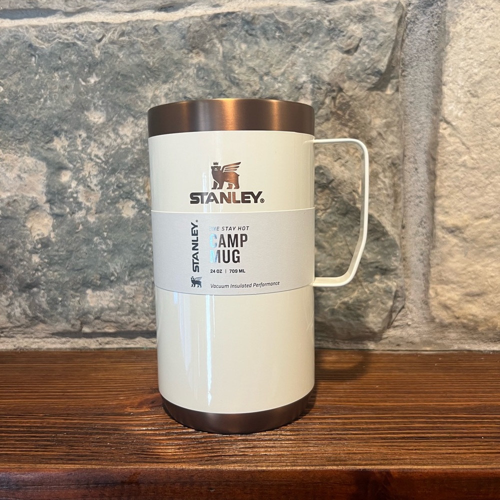 Gilded Marshmallow THE HOLIDAY STAY-HOT CAMP MUG | 24 OZ NWT
